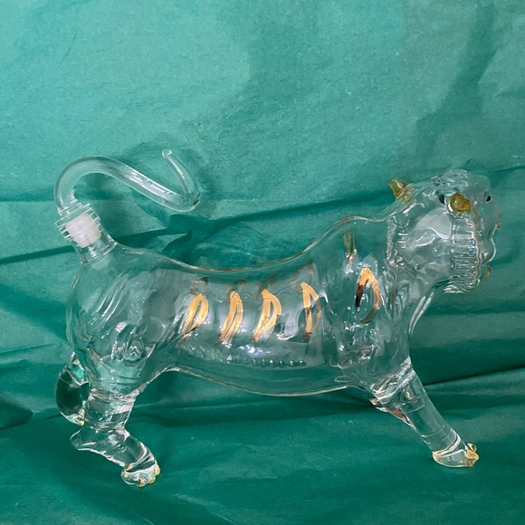 Hand Blown Tiger Decanter - Picture 4 of 8